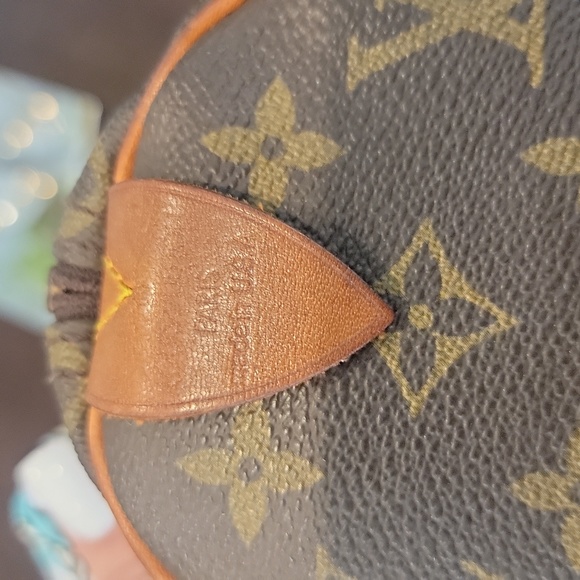 Authentic Louis Vuitton Speedy 25! - Picture 7 of 12